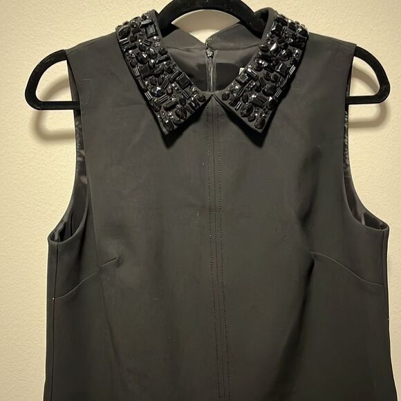 TRINA TURK (NWT) Marta Embellished Collar Crepe Black Mini Shift Dress, Size 6 - Picture 4 of 15
